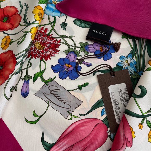 New Gucci Scarf Floral 1 Print Iconic Multicolor Pink Border Silk Wrap - Picture 9 of 15